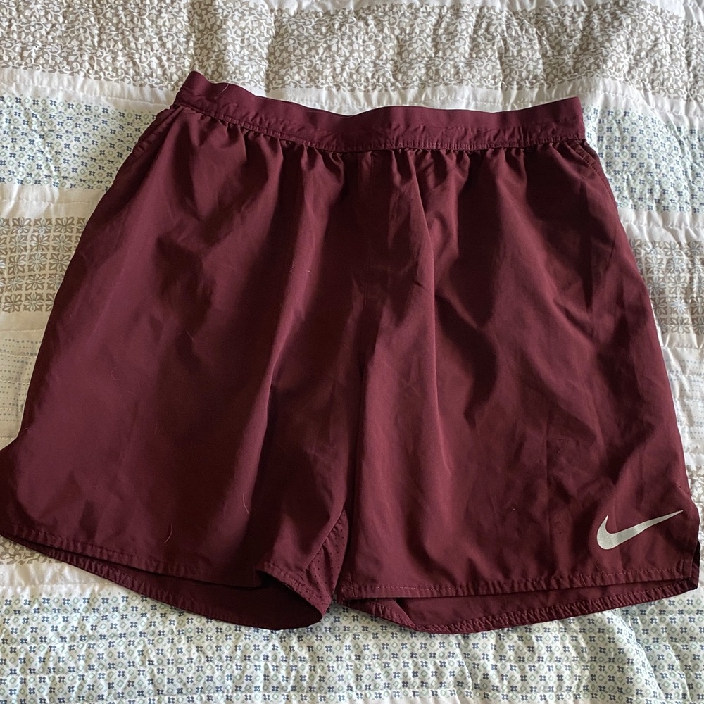 Nike Men’s 7in Inseam Burgundy Running Shorts